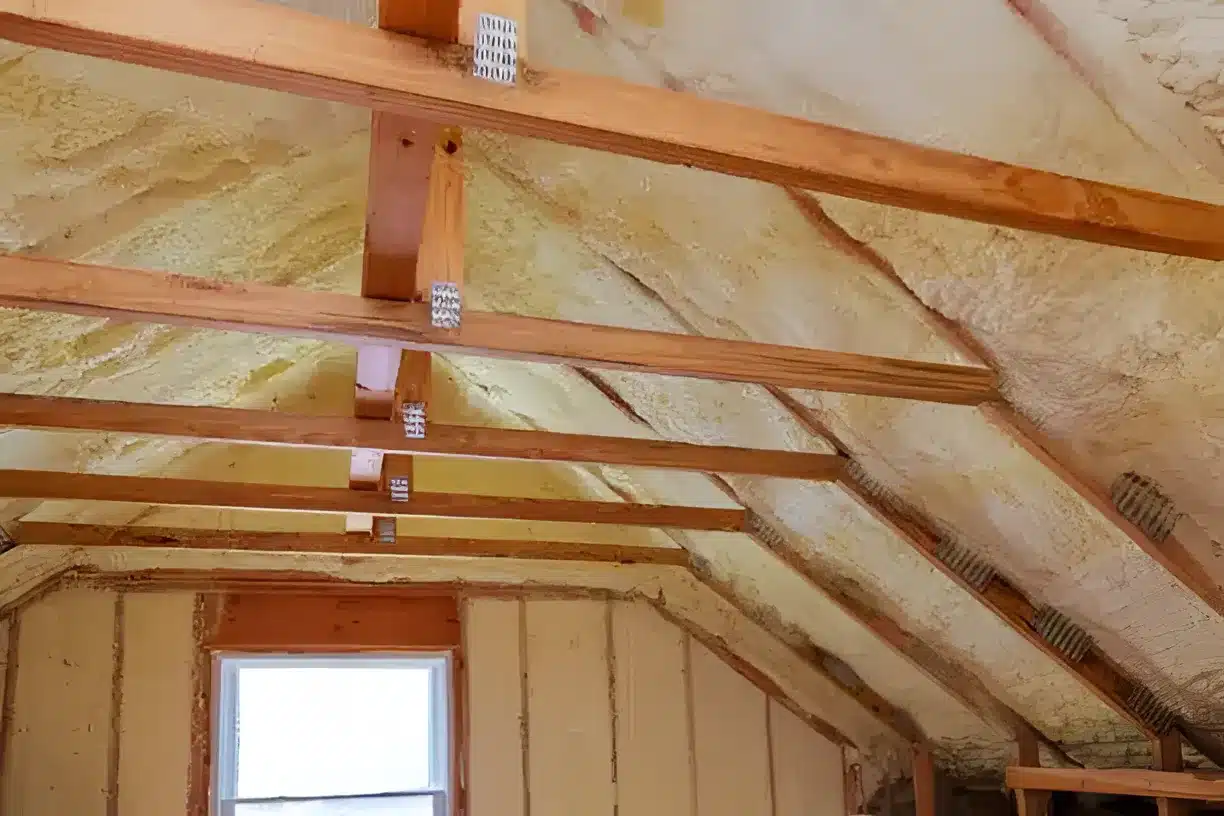 spray-foam-insulation-all-foam-and-insulation (1) spray-foam-insulation services