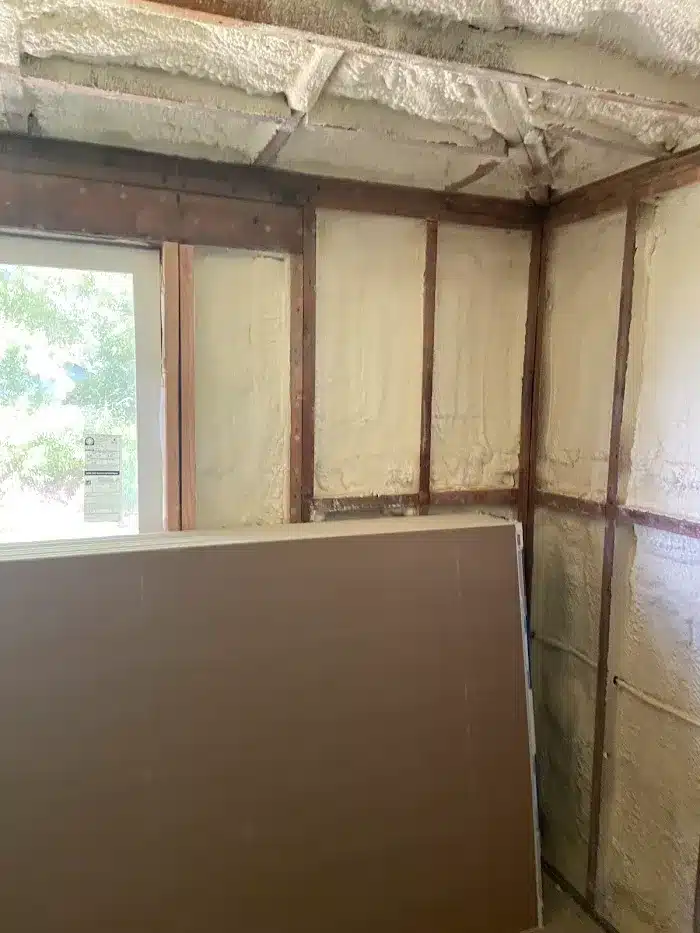 closed-cell foam insulation