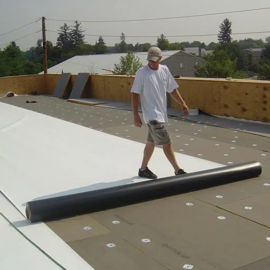 How Membrane Roofing Reduces Leaks and Moisture Issues